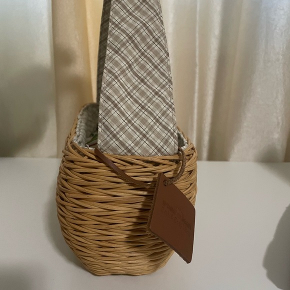 Bath&Body Works Woven Tan Basket Bag - Picture 4 of 11